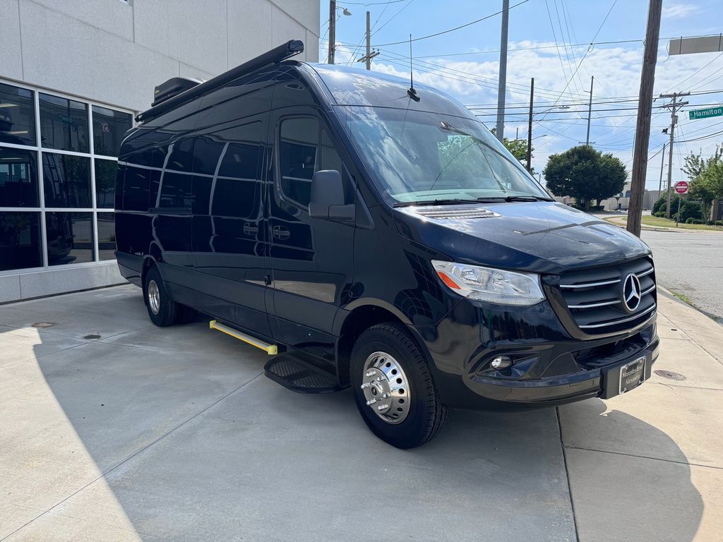 Mercedes-benz Sprinter High Roof